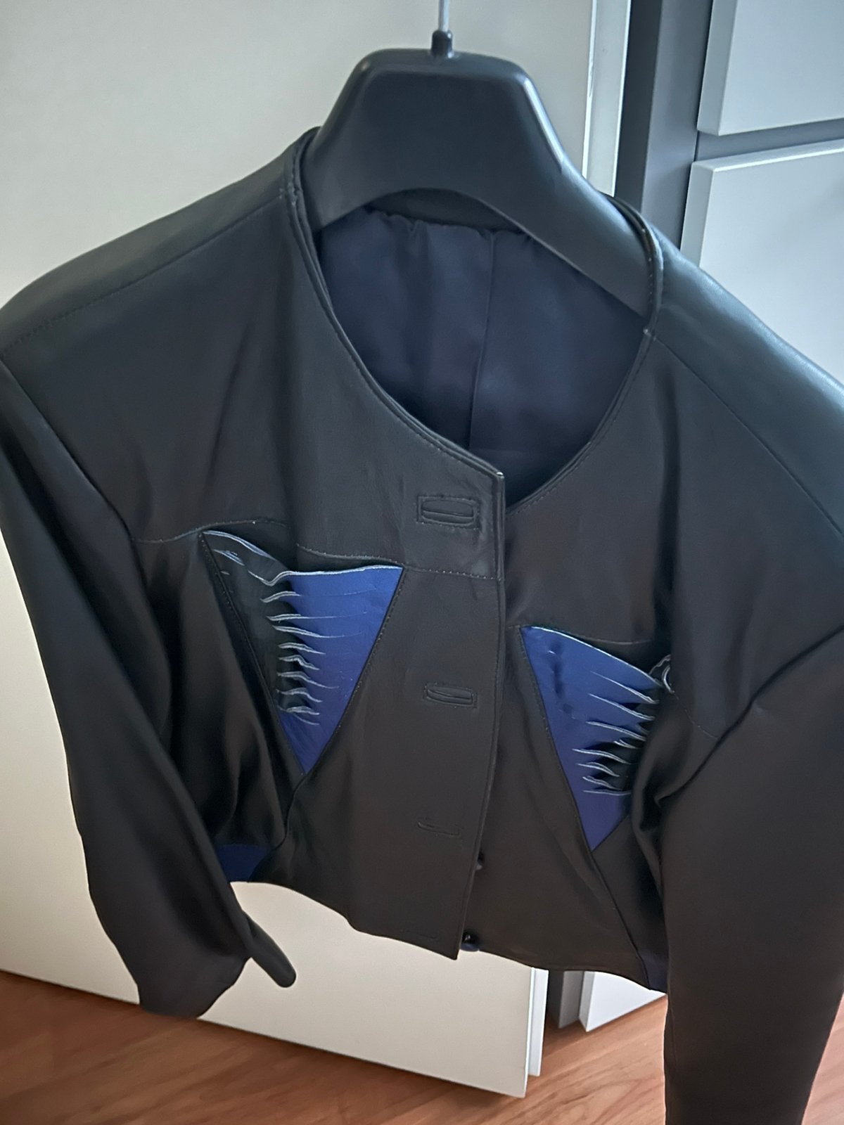 Zwart blauw leren dames jasje, Ophalen, Zo goed als nieuw