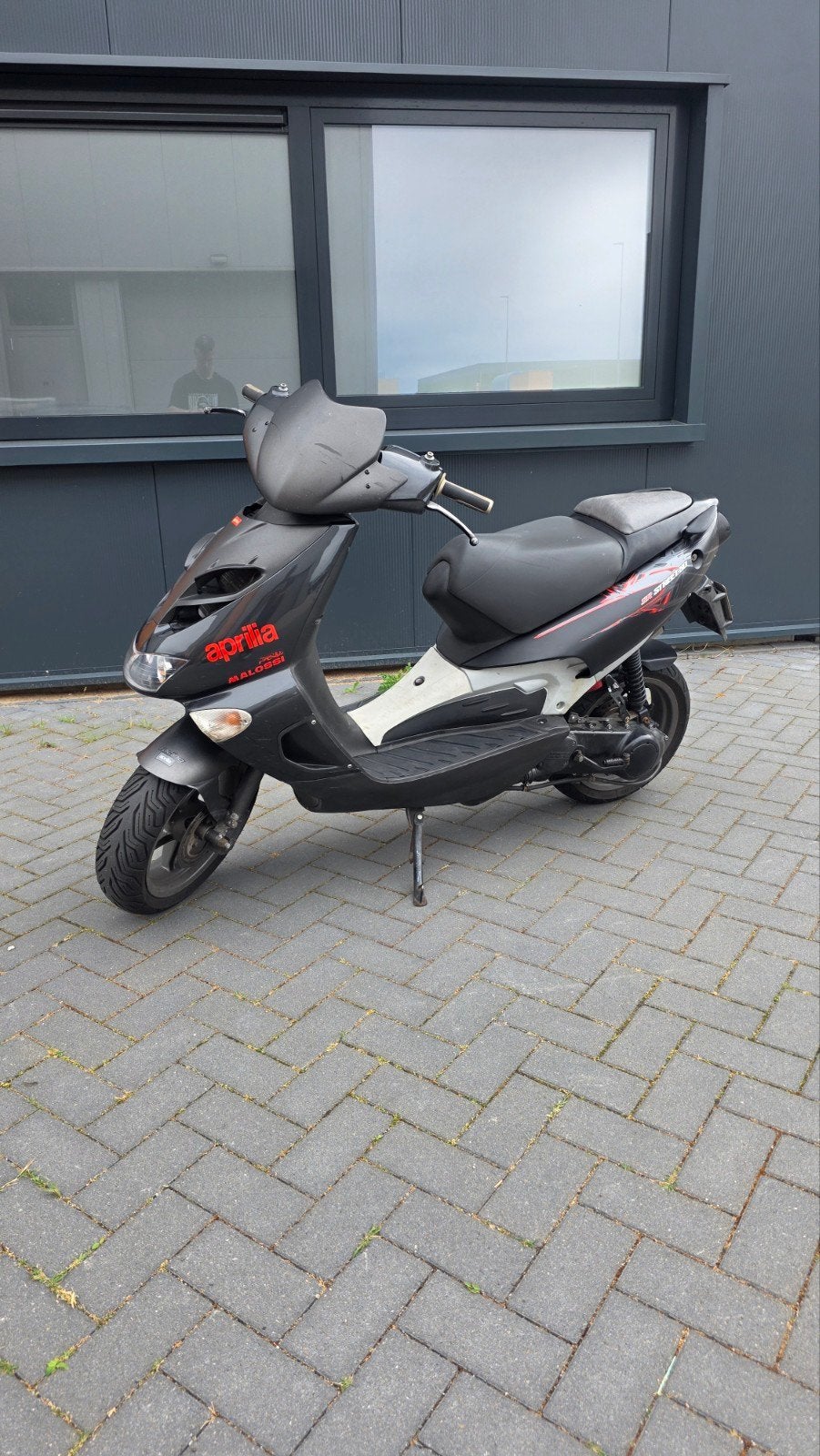 Aprilia SR 70cc Malossi Sport - Volledig Gereviseerd, Fietsen en Brommers, Scooters | Aprilia, Ophalen, Tweetakt, Zo goed als nieuw