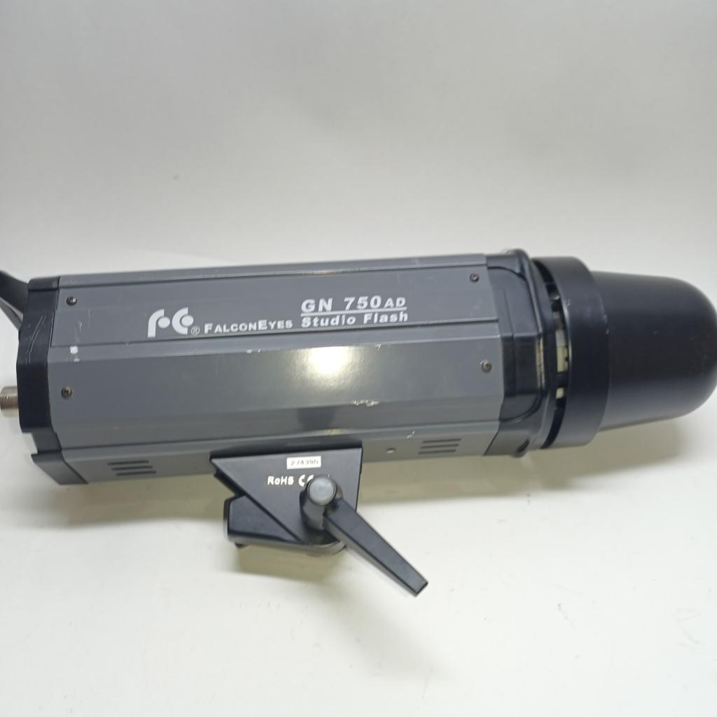 Falcon Eyes GN470AD Studioflitser | Incl. Garantie, Flex Ltd., Zo goed als nieuw, https://flex.com/contact-us, Nobelstraat 10, 5807 GA Oostrum LB, Limburg, Nederland