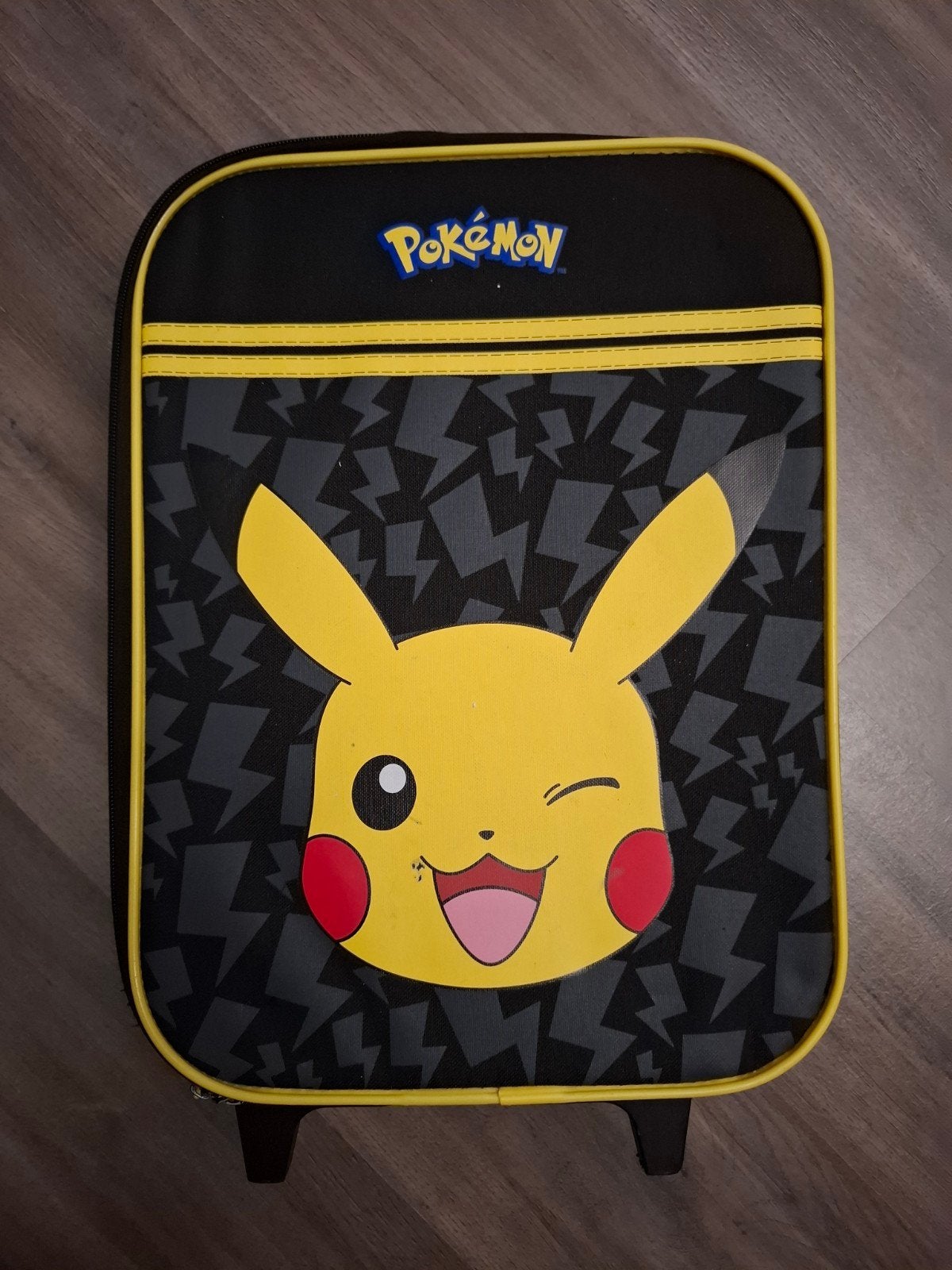 Pokemon koffer, Ophalen, Gebruikt, Hard kunststof, Minder dan 50 cm