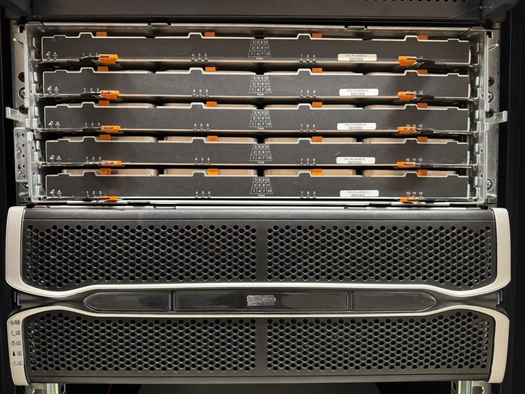 NetApp DE6600 JBOD, Computers en Software, NAS, Ophalen, Gebruikt