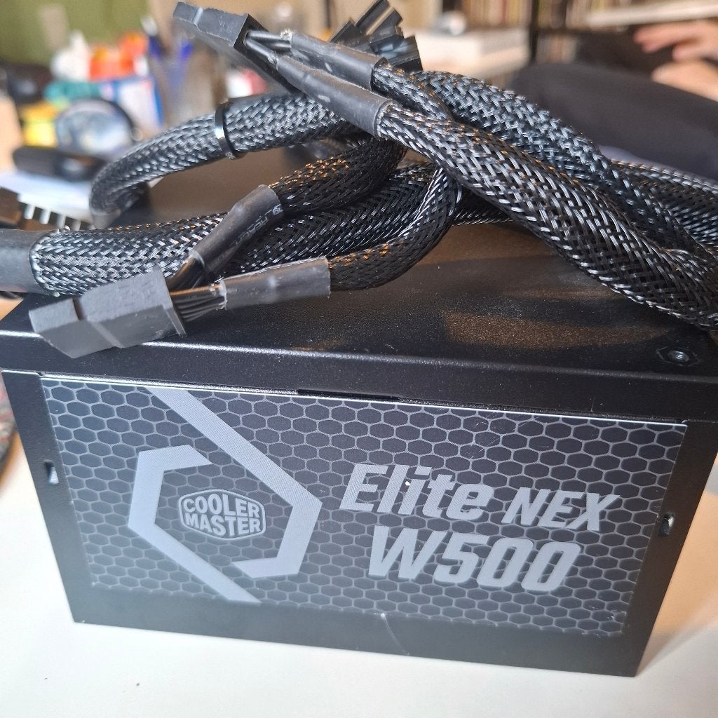 CoolerMaster Elite NEX W500 Model MPW-5001-ACBW, Computers en Software, Ophalen, Zo goed als nieuw