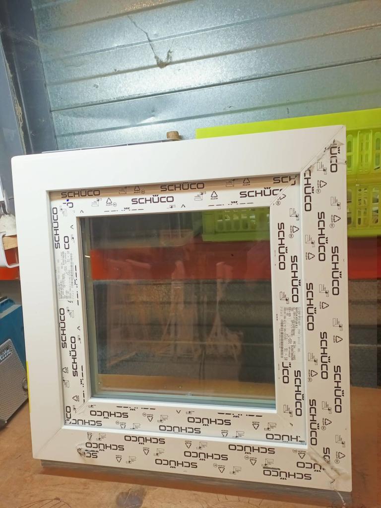 Kunststof Draaikiep kozijn  b60 x h60 cm Wit  -2394-, Doe-het-zelf en Verbouw, Kozijnen en Schuifpuien, Niet ingevuld, Kunststof
