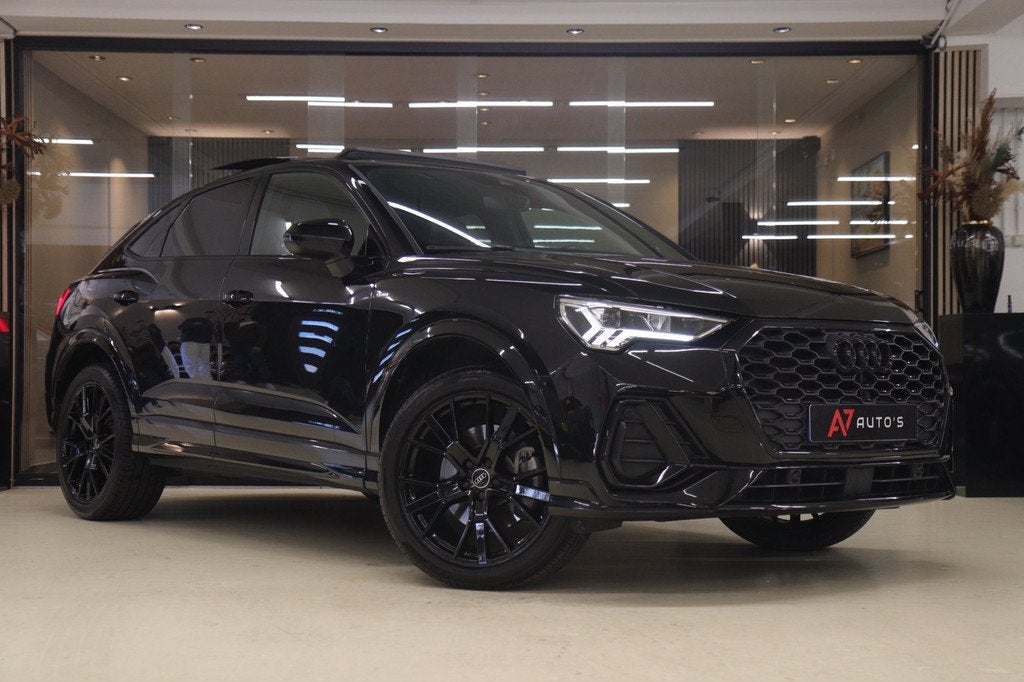 Audi Q3 Sportback 45 TFSI e S Edition /PANO/CARPLAY/KEYLES/S, Gebruikt, Euro 6, 150 pk, Elektronische parkeerrem