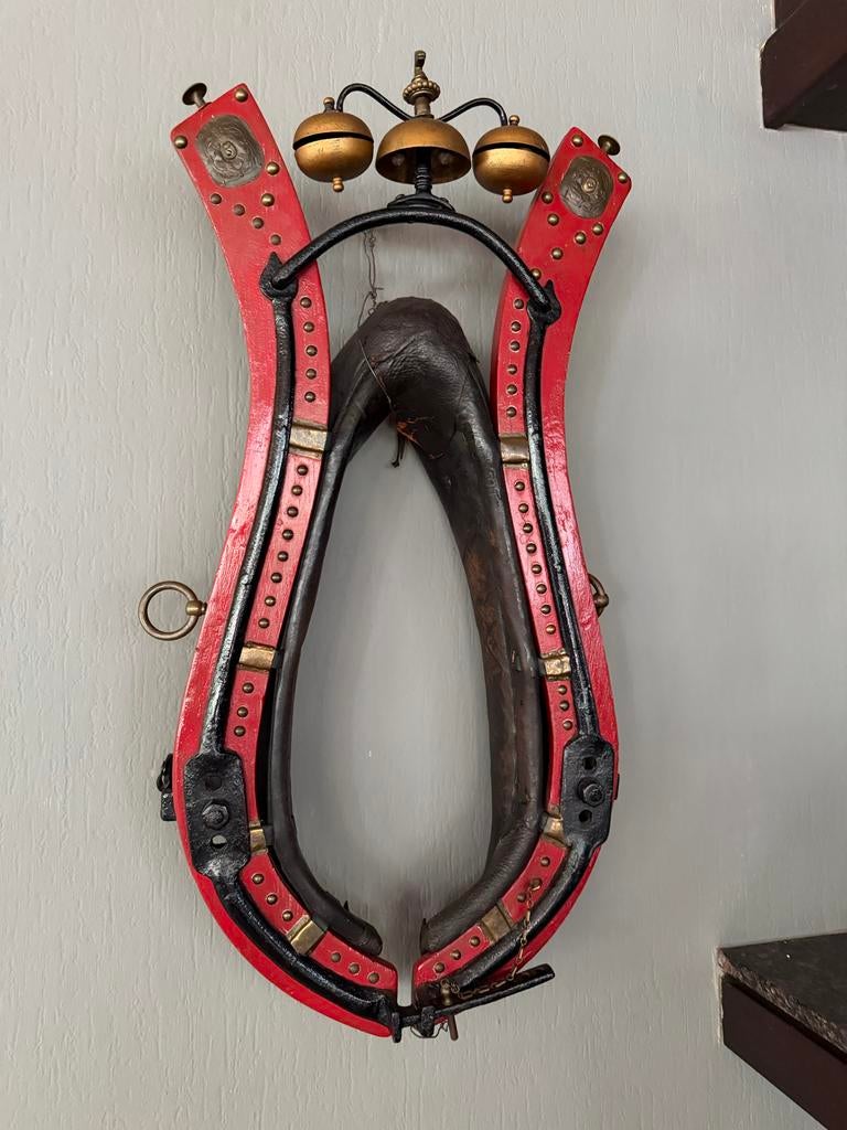 Antiek paardentuig met bellen - Decoratief wandstuk, Ophalen of Verzenden