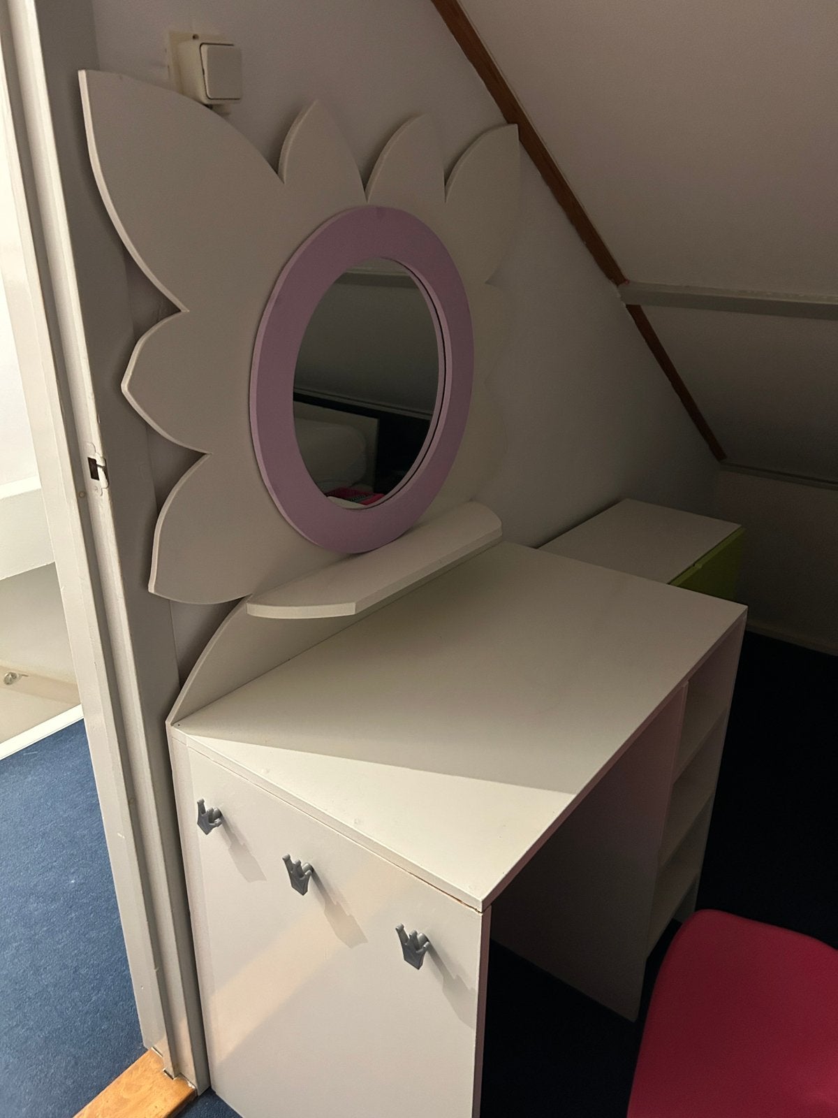 Kinderbureau met spiegel, incl stoel, Ophalen, Gebruikt, 50 tot 100 cm, Minder dan 100 cm