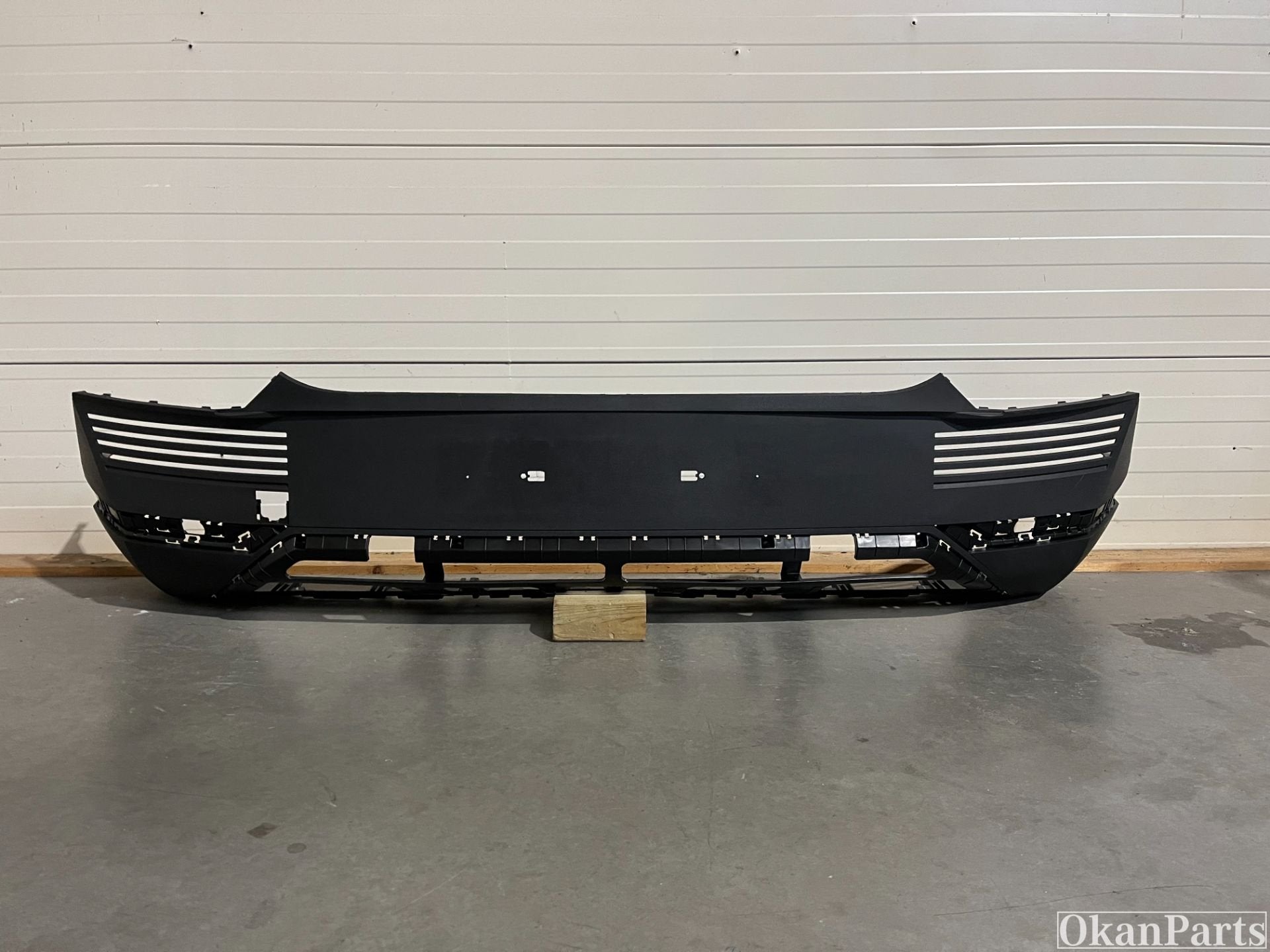 Hyundai Ioniq 5 Achterbumper, Gebruikt, Ophalen of Verzenden, Achter, Bumper