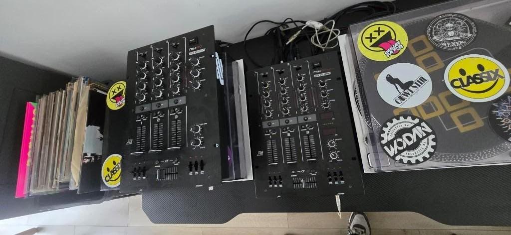 Reloop RMX 30 en RMX 30 BPM, Ophalen of Verzenden, Gebruikt, Minder dan 5 kanalen, Microfooningang