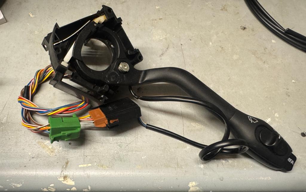 Volkswagen Golf 3 en 3.5 cabrio MFA stuurkolom schakelaar, Ophalen of Verzenden, Gebruikt, Seat