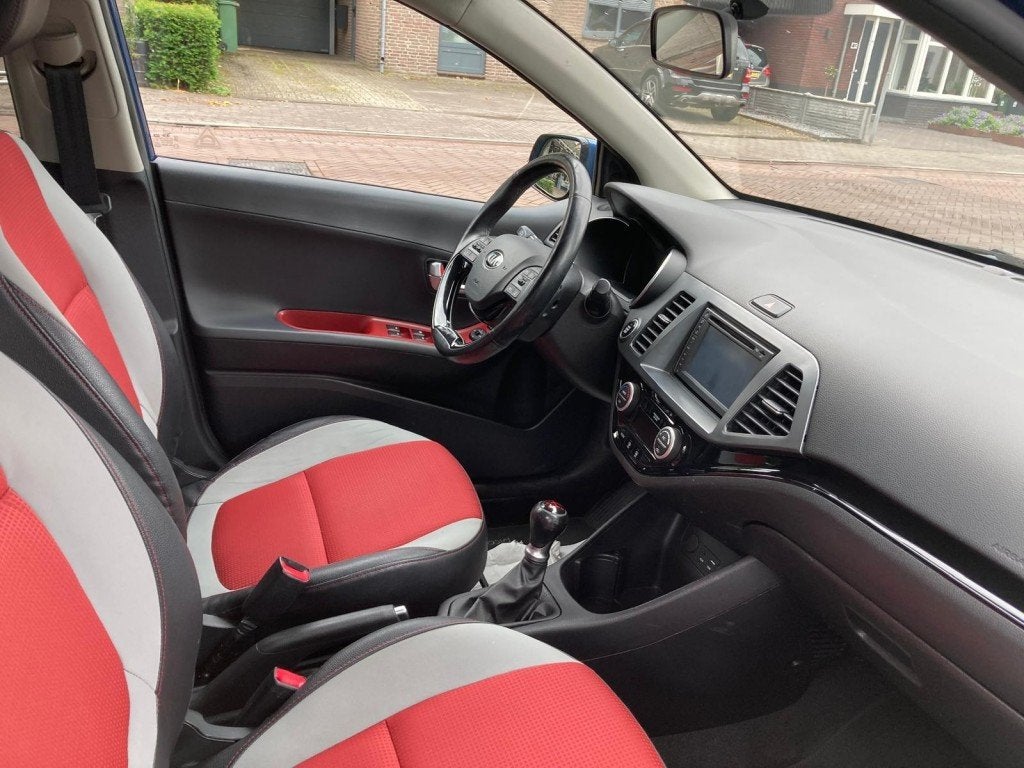 Kia PICANTO 1.2 CVVT SPORTSLINE / STOEL+STUUR VERW. / AIRCO-, Auto's, Voorwielaandrijving, Euro 5, 86 pk, Gebruikt