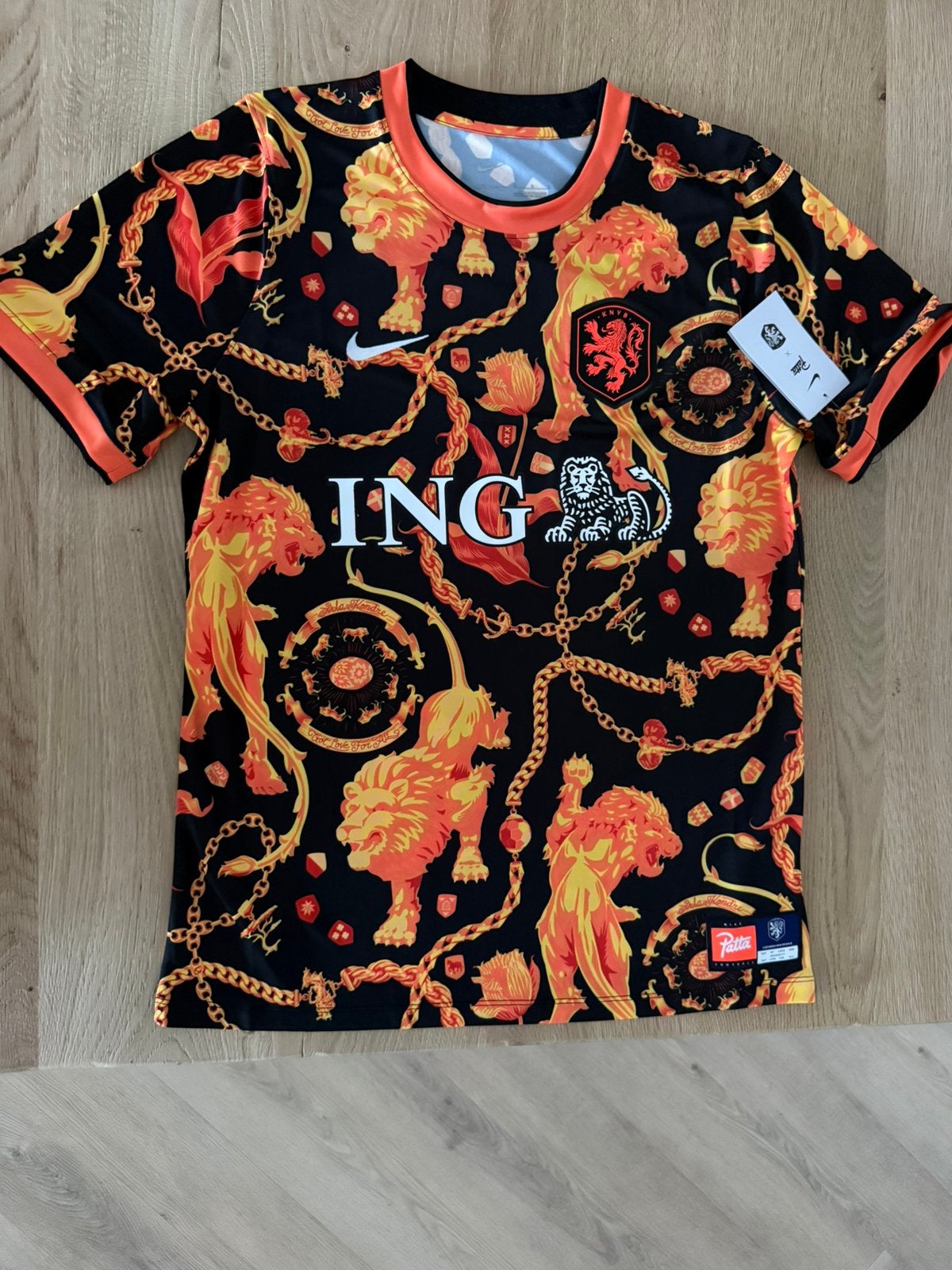 Exclusief Nike Patta pre-match shirt maat M, Ophalen, Nike, Nieuw, Meerkleurig