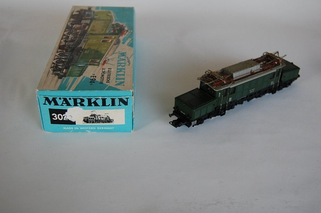 MÄRKLIN 3022., Wisselstroom, Locomotief, Ophalen of Verzenden, Zo goed als nieuw