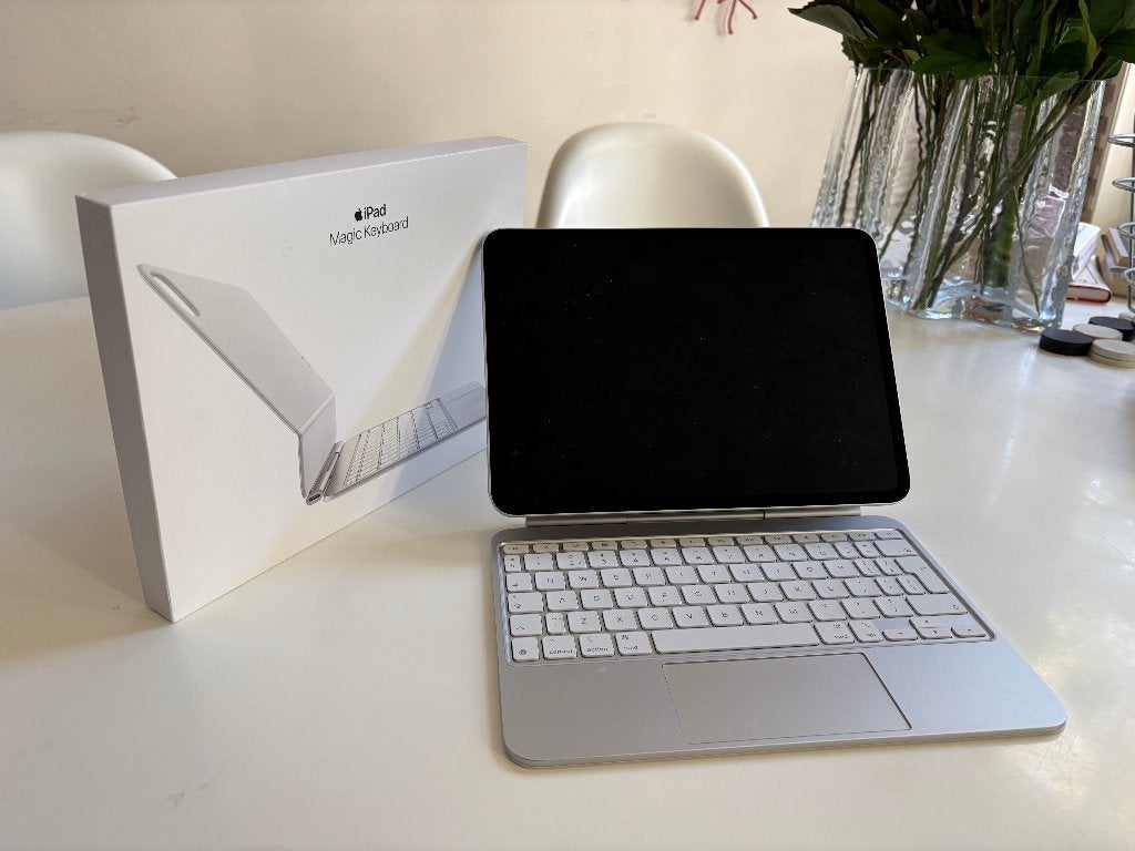Apple Magic Keyboard voor iPad 11 inch, Nieuw, Ophalen of Verzenden, Draadloos, Qwerty