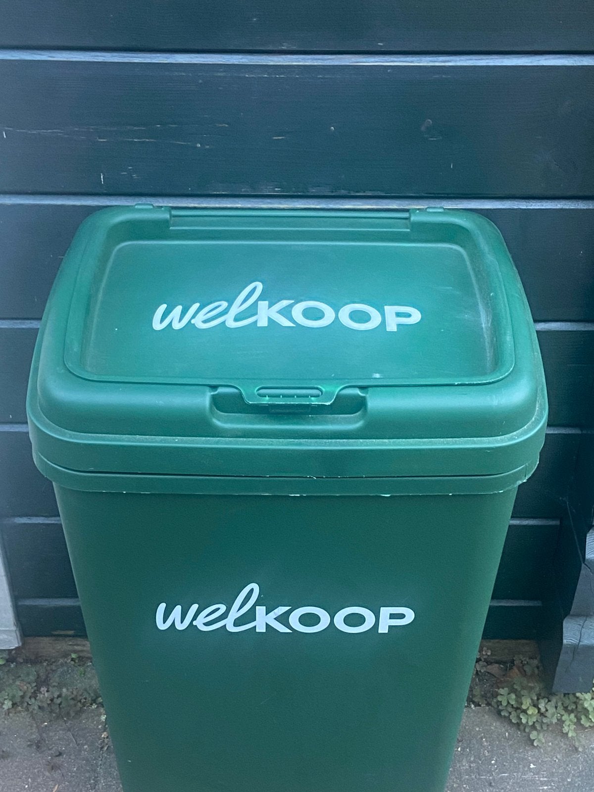 Voerton dierenvoer, Kooi, 110 cm of meer, Zo goed als nieuw, Ophalen