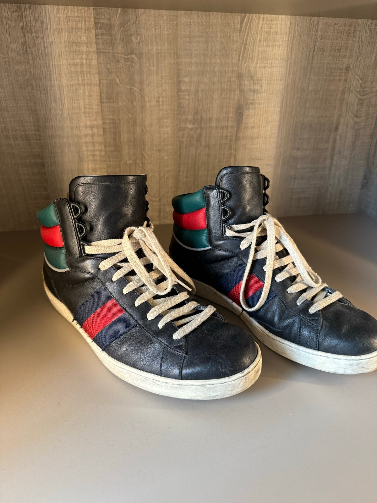 Gucci High-Top Sneakers - Zwart met Rood/Groen streep, Ophalen of Verzenden, Gedragen, Zwart, Sneakers of Gympen