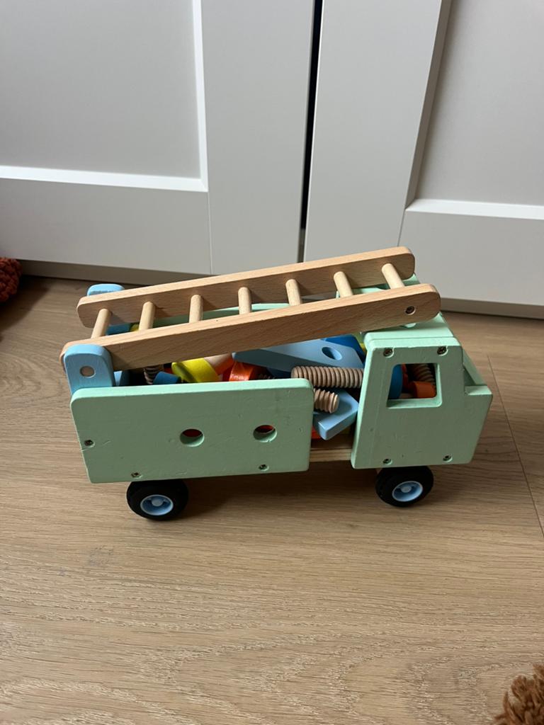 Houten constructie truck, Ophalen, Zo goed als nieuw