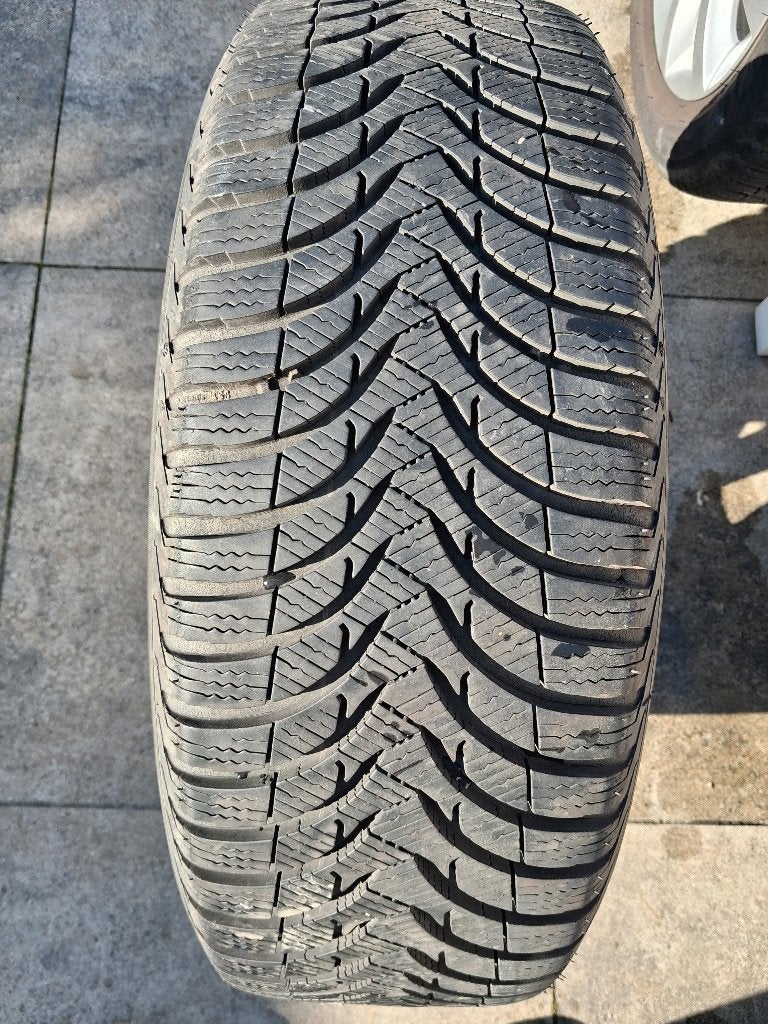 Michelin banden 205-55-16 met 6-7 mm profiel, Ophalen, Gebruikt, 16 inch, Banden en Velgen