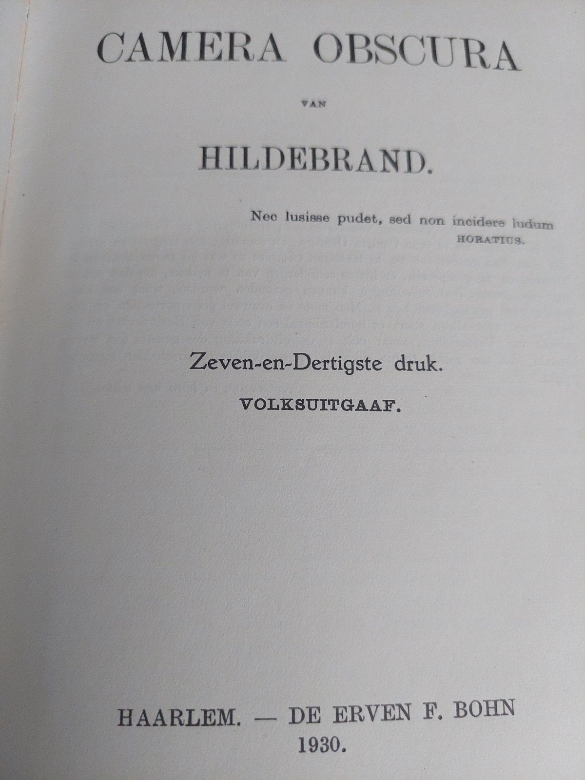 Hildebrand - Camera Obscura (1930) - Zesde Druk, Ophalen of Verzenden, Gelezen, Nicolaas Beets