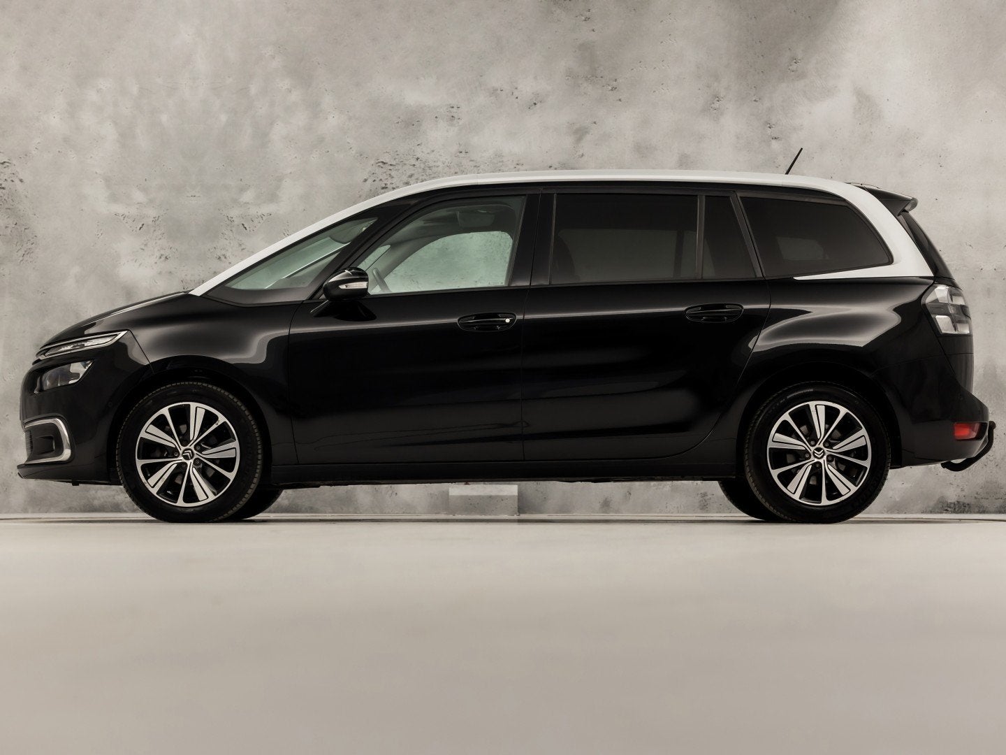 Citroën Grand C4 Spacetourer 1.2 PureTech Sport 7 Persoons, Auto's, Citroën, Stof, Gebruikt, 1199 cc, 7 stoelen