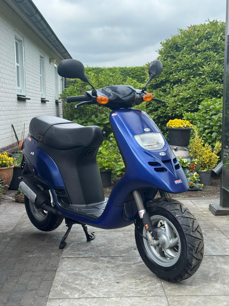 ⭐️Piaggio Typhoon brom Donker Blauw 18656 km⭐️, Fietsen en Brommers, Scooters | Piaggio