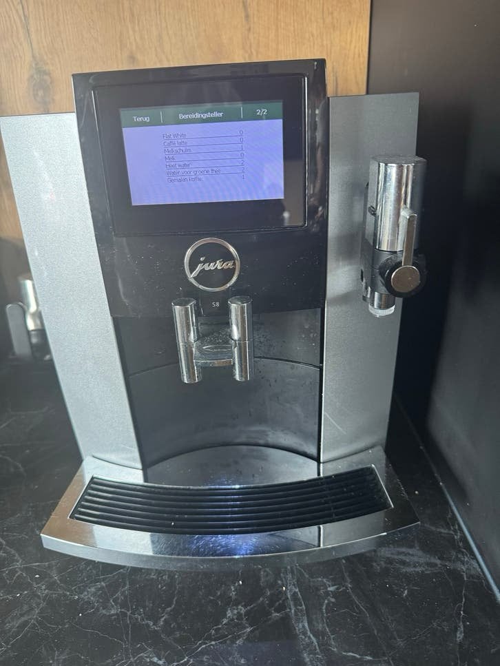 Jura S8 Koffiemachine - Zo goed als nieuw, 10 kopjes of meer, Koffiemachine, Koffiebonen, Zo goed als nieuw