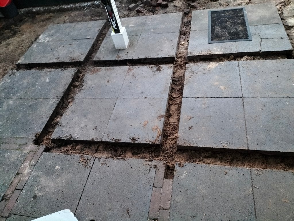 Betonnen terrastegels 50x50 cm - ongeveer 65 stuks, Ophalen, Gebruikt, 10 m² of meer, Beton