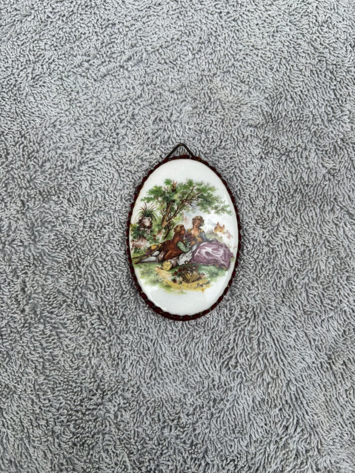 Vintage porseleinen wandhanger, Antiek en Kunst, Kunst | Schilderijen | Klassiek, Verzenden, Portret of Personen, Klassiek, Overige technieken