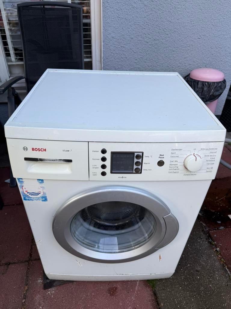 In goede staat BOSCH 7KG wasmachine, Witgoed en Apparatuur, Wasmachines, Ophalen of Verzenden, Zo goed als nieuw, 85 tot 90 cm