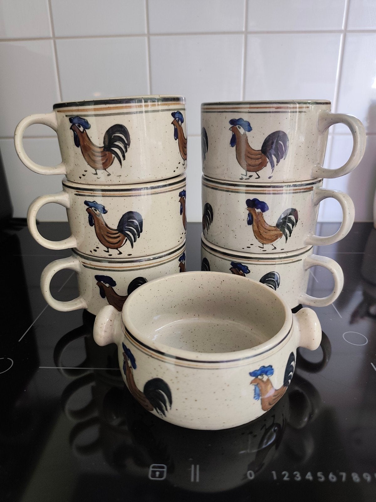 Sundo Stoneware 7x vintage soepkom haan, dm 11 cm, Huis en Inrichting, Overige merken, Keramiek, Ophalen of Verzenden, Zo goed als nieuw