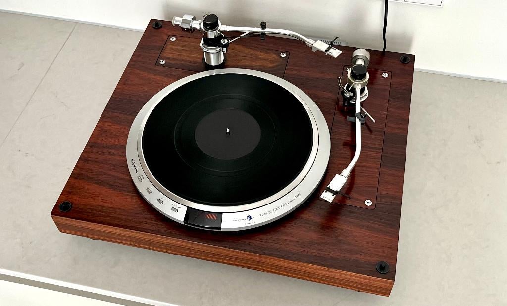JVC Victor TT-81 in CL-P2 double arm base met 4 armboards, Ophalen, Gebruikt, Overige merken