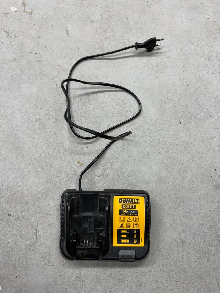 Dewalt accu lader DCB113, Ophalen of Verzenden, Zo goed als nieuw