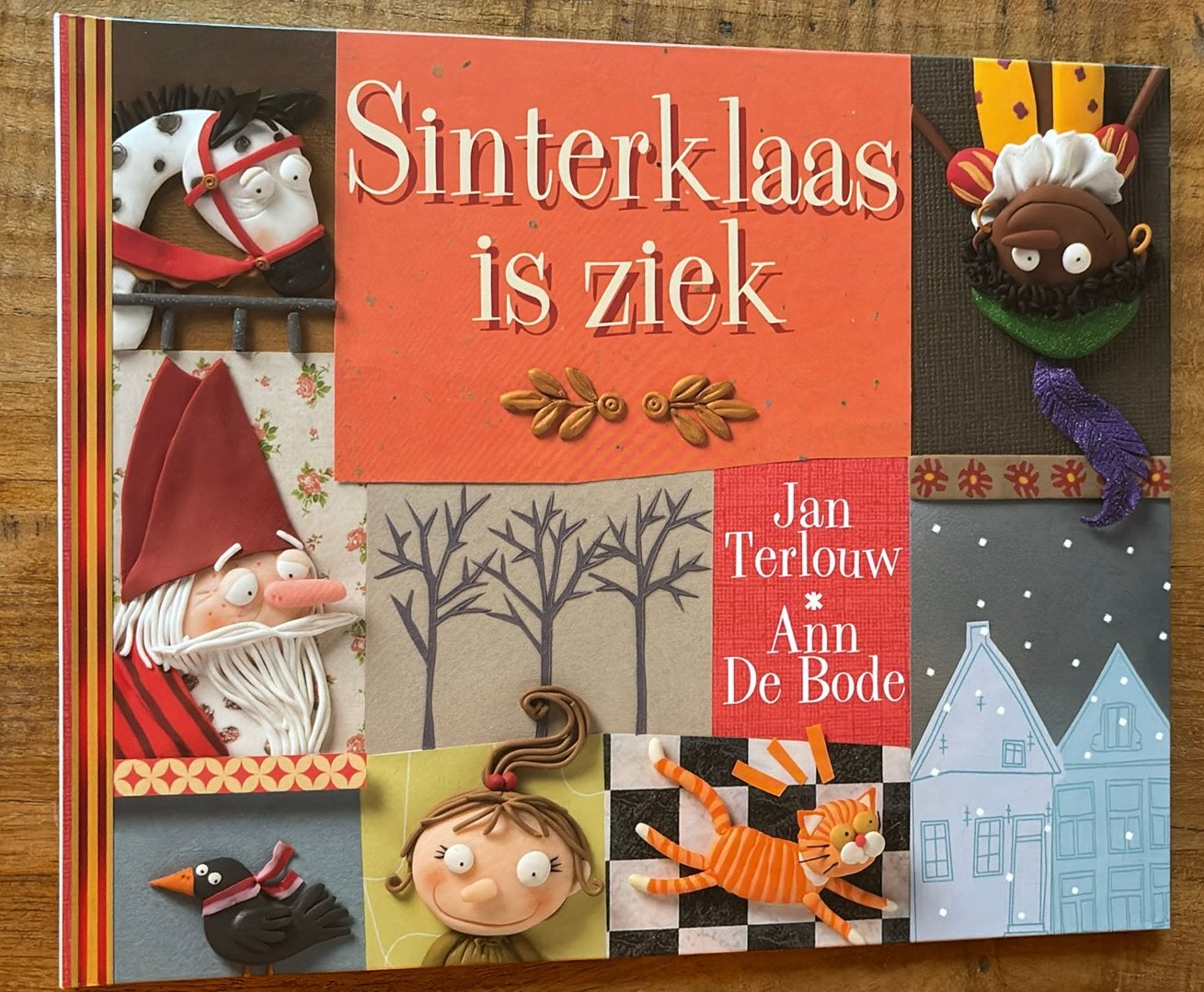 Sinterklaas is ziek, Ophalen of Verzenden, Zo goed als nieuw