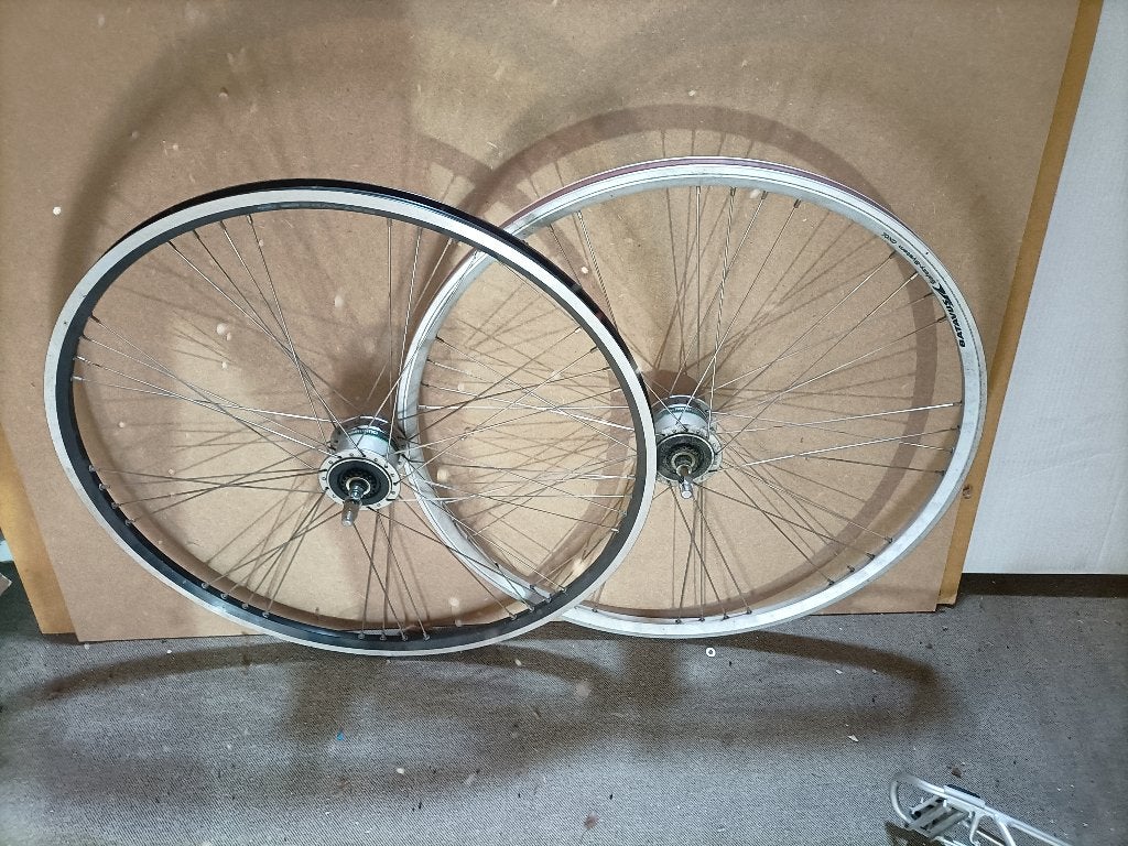 Fiets onderdelen, Fietsen en Brommers, Fietsonderdelen, Batavus, Zo goed als nieuw, Ophalen, Wiel