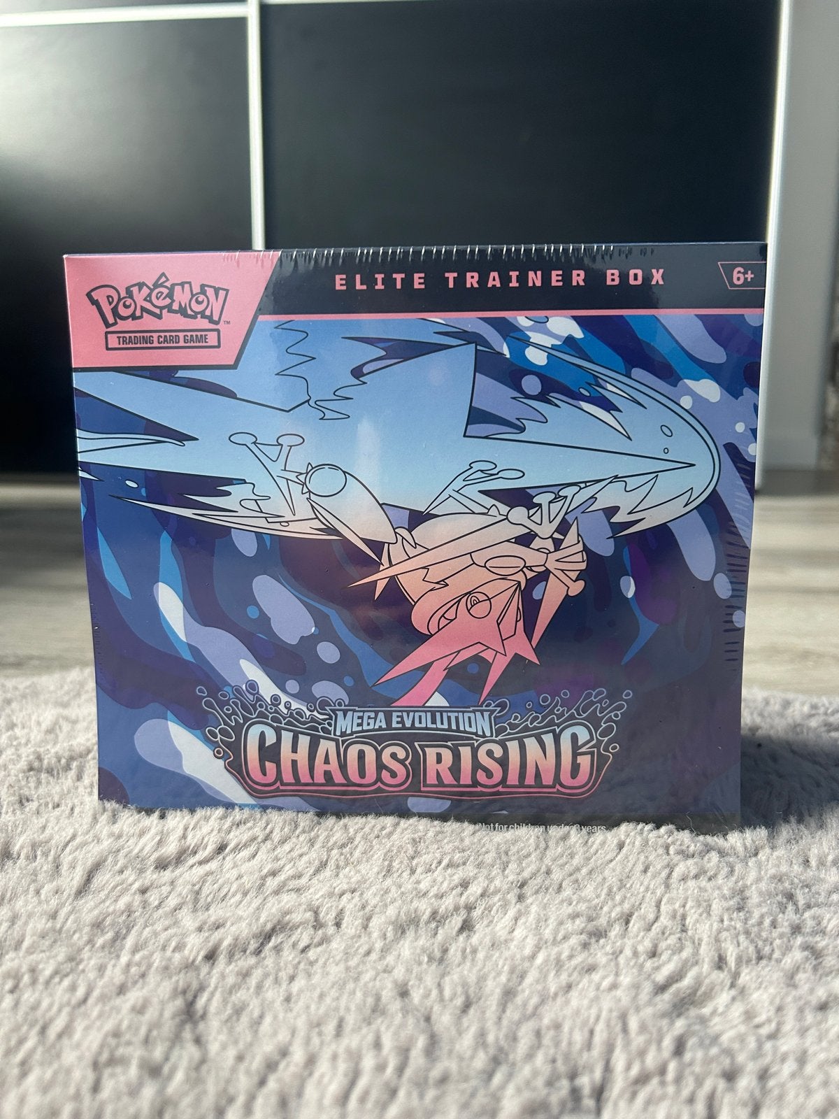 Pokémon TCG Mega Evolution Chaos Rising Elite Trainer Box, Hobby en Vrije tijd, Ophalen of Verzenden, Nieuw, Overige typen