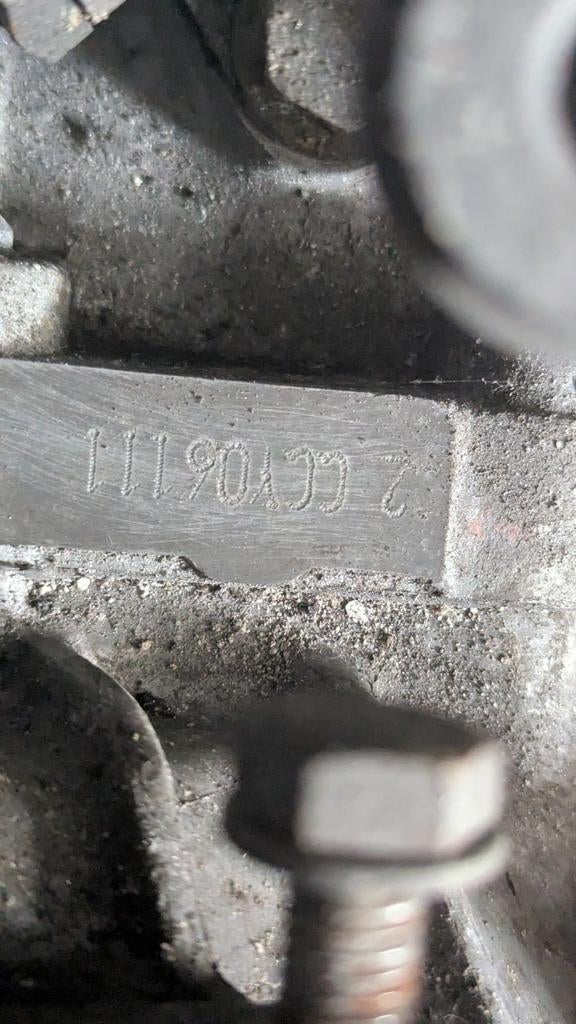 2 versnellingsbakken Transporter T4  2 CCY 06111 2 CCY 08052, Ophalen