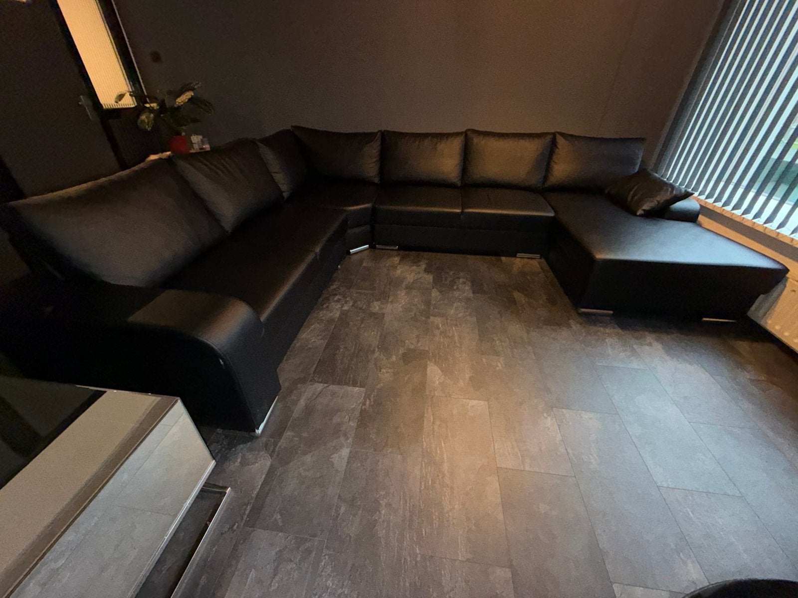 Modulaire Zwarte Hoekbank - Flexibel en Stijlvol, Huis en Inrichting, Gebruikt, Hoekbank, 300 cm of meer, Leer