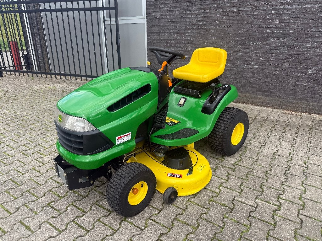 Johndeere X110 zitmaaier met garantie, Ophalen, Johndeere, Gebruikt, 7903AD