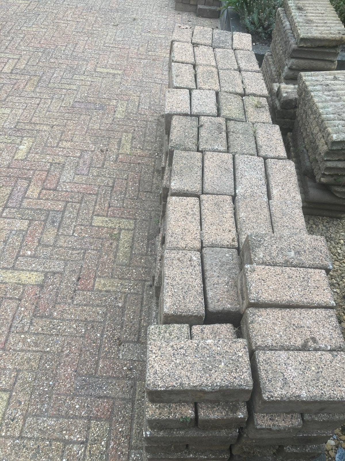 Gebruikte betonklinkers voor tuin of oprit, Ophalen, Gebruikt, Klinkers, 10 m² of meer