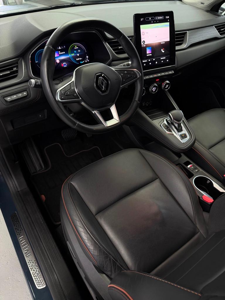 Renault Captur 1.6 E-Tech Plug-in Hybrid 160 Initiale Paris, 77 km/l, Gebruikt, 4 cilinders, Met garantie (alle)