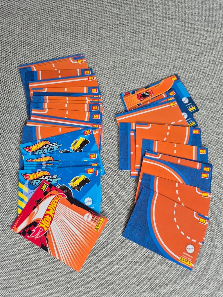 Hot wheels panini trading cards, Tickets en Kaartjes, Seizoenskaart, Eén persoon