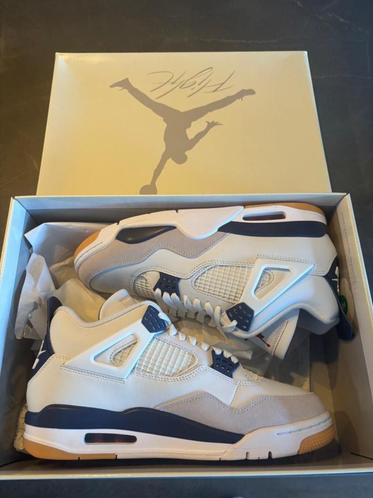 Nike Air Jordan 4 SB Navy Blue EU43, Ophalen of Verzenden, Nieuw, Blauw, Sneakers of Gympen
