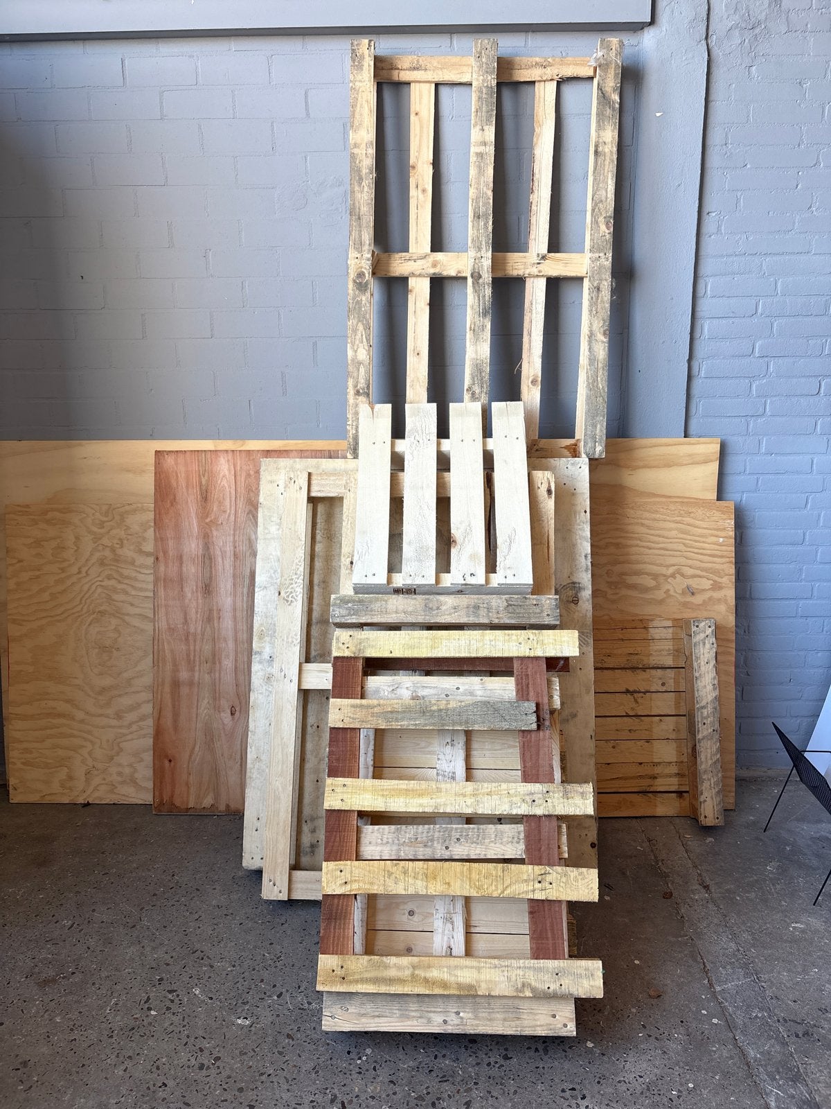 Gratis resthout en pallets (geen europallets) voor klussers, Doe-het-zelf en Verbouw, Hout en Planken, Ophalen, Gebruikt, Minder dan 25 mm