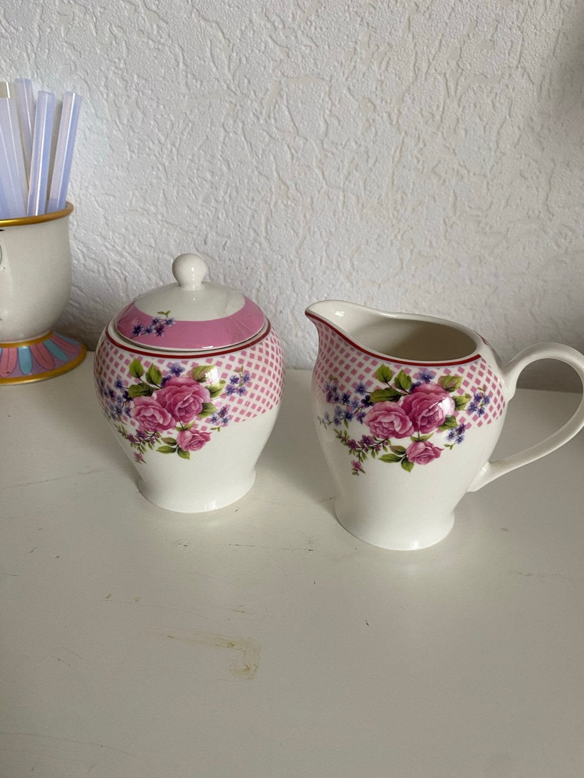Fleurique by Seq Home suikerpot en melkkan met rozen, Huis en Inrichting, Gebruikt, Overige merken, Overige typen, Ophalen of Verzenden