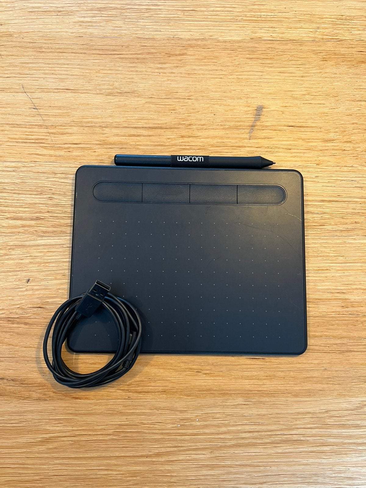 Wacom Intuos S CTL-4100 tekentablet + pen en kabel, Computers en Software, Ophalen of Verzenden, Gebruikt