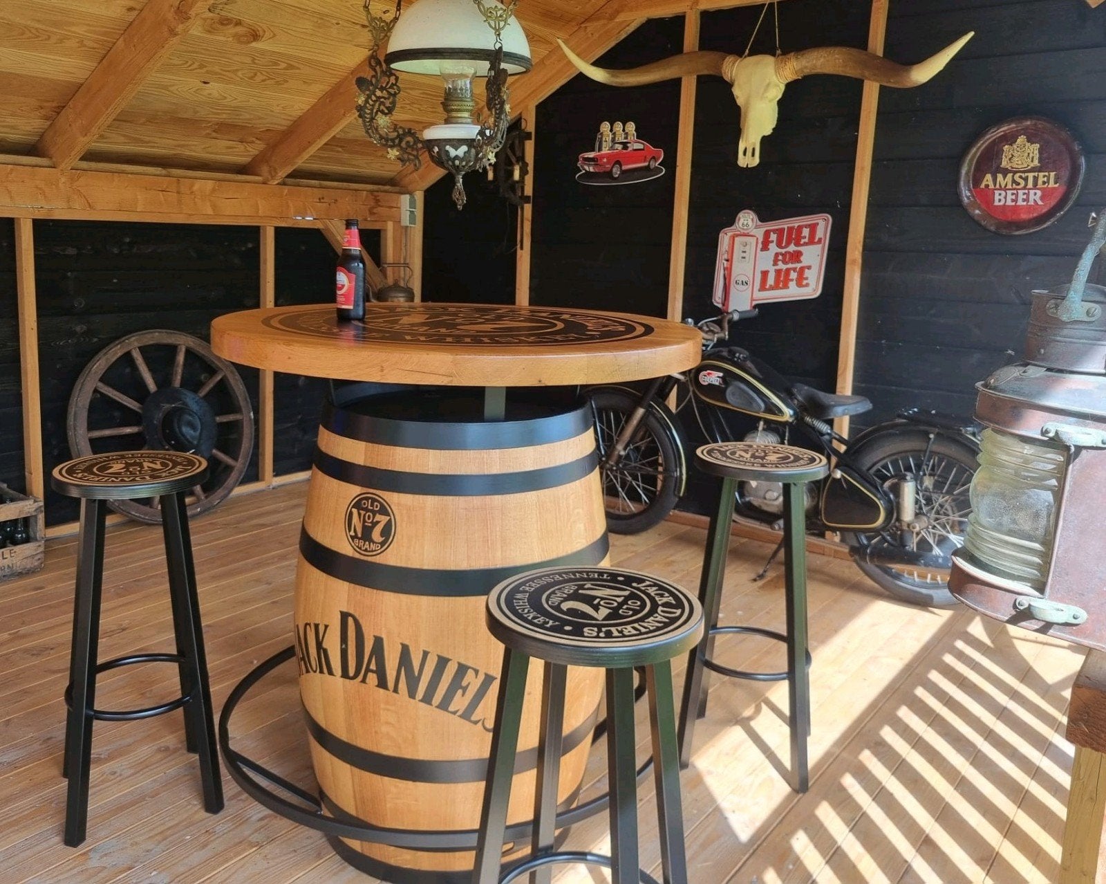 Mooie JACK DANIELS wijnvattafel met krukken naar Friesland, Ophalen of Verzenden, Nieuw, Gebruiksvoorwerp