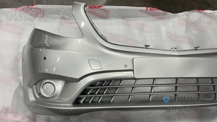 Voorbumper van een Mercedes V-Klasse (9744), -, Nieuw, Ophalen of Verzenden, Bumper