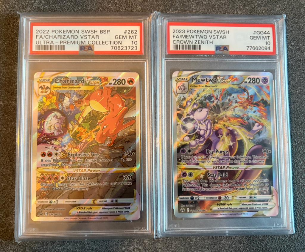 Charizard Swsh262 & Mewtwo Vstar GG44 Graded PSA 10 Set, Ophalen of Verzenden, Zo goed als nieuw