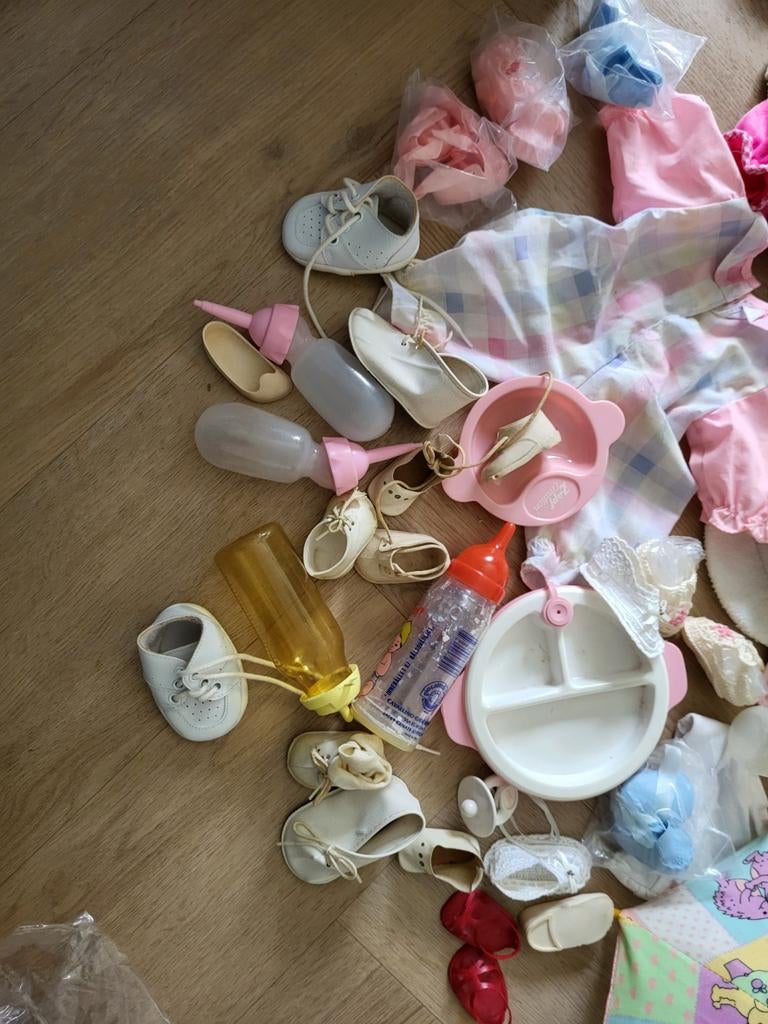 Poppen kleertjes, poppenkleding, baby born paraplu, Ophalen of Verzenden, Babypop