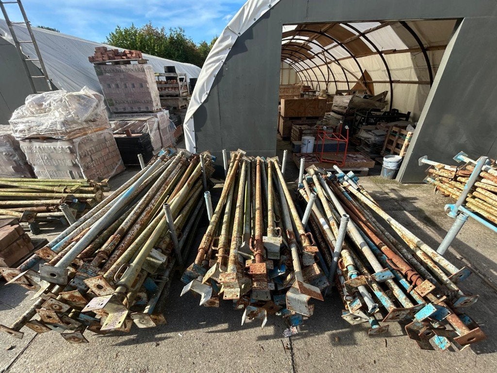 Bouwstempels / schroefstempels / stutten – grote partij, Ophalen of Verzenden, Gebruikt, Overige typen, 2 tot 5 meter