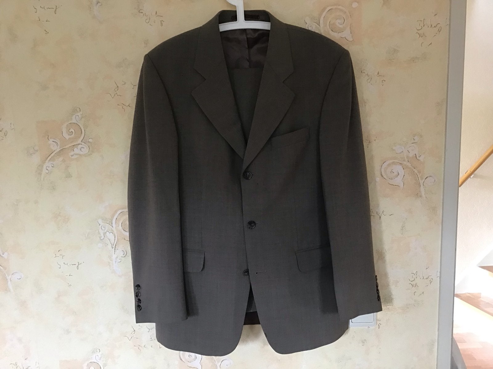 Herenpak Essence - Zo goed als nieuw, Kleding | Heren, Ophalen of Verzenden, Zo goed als nieuw, Maat 48/50 (M), Groen